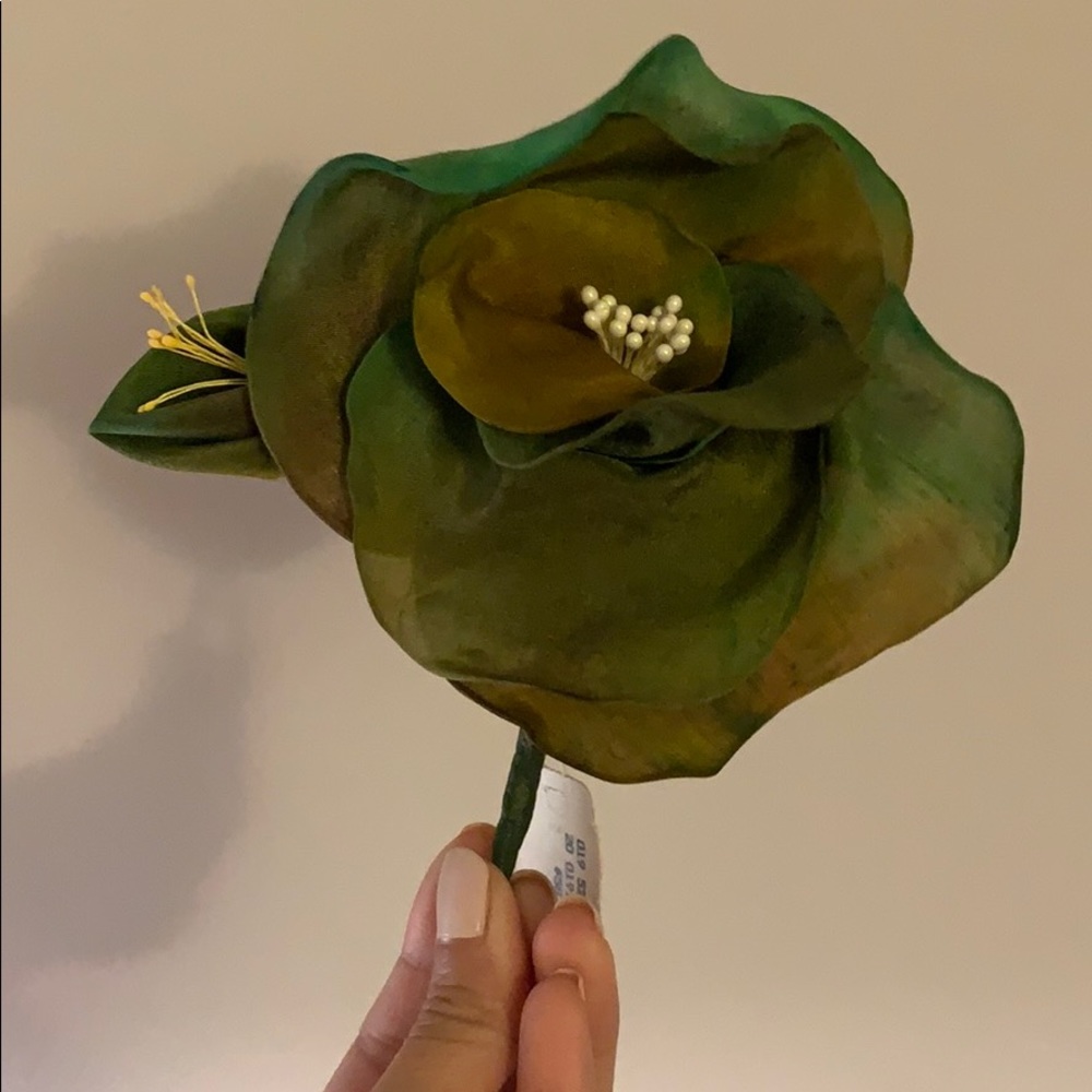 Green Floral Clothes Pin